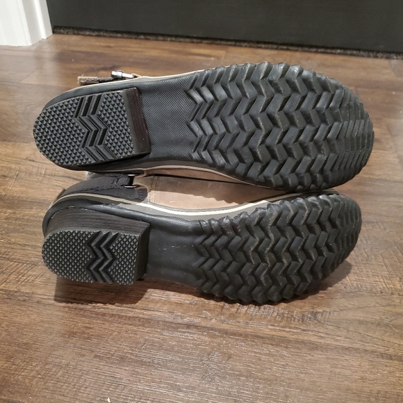 EUC•SOREL•Slimshortie Women's Boot (8.5) - Picture 7 of 7